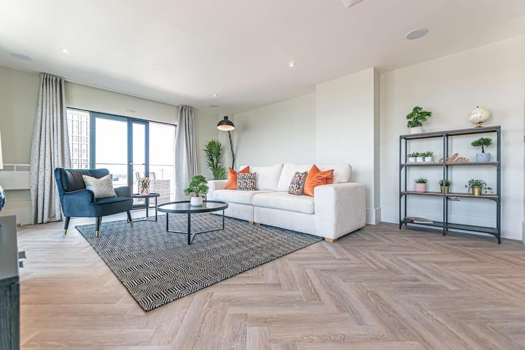 Penthouse River View! Wow Liverpool Exteriör bild