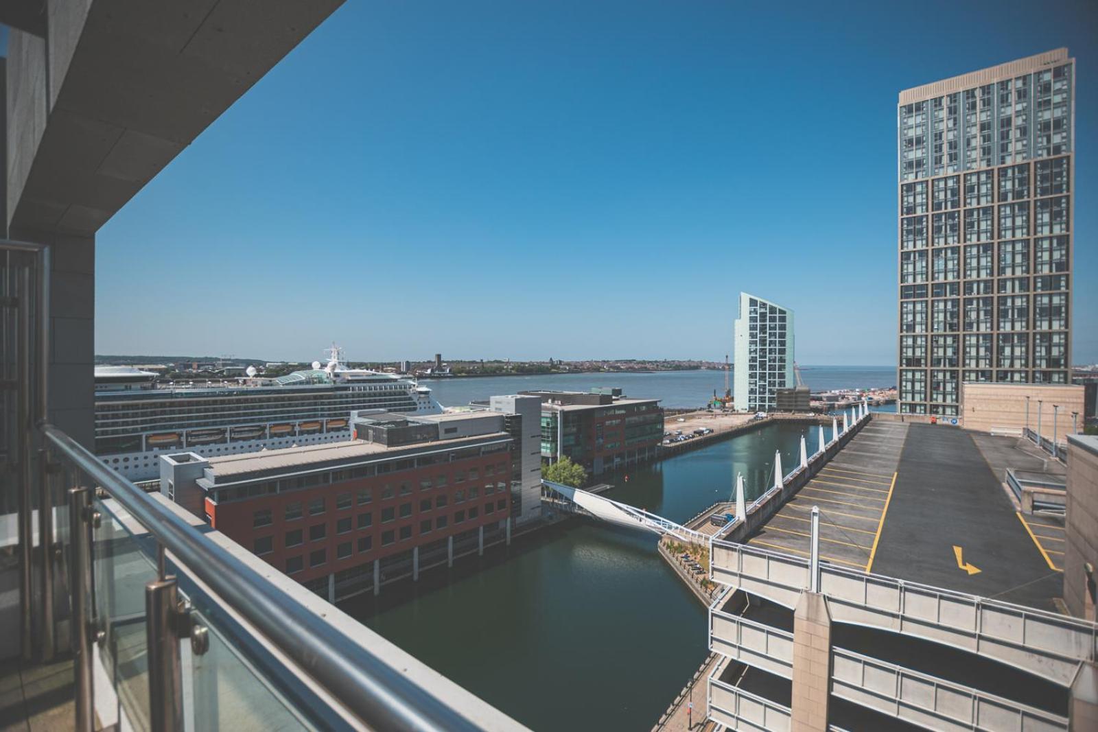 Penthouse River View! Wow Liverpool Exteriör bild